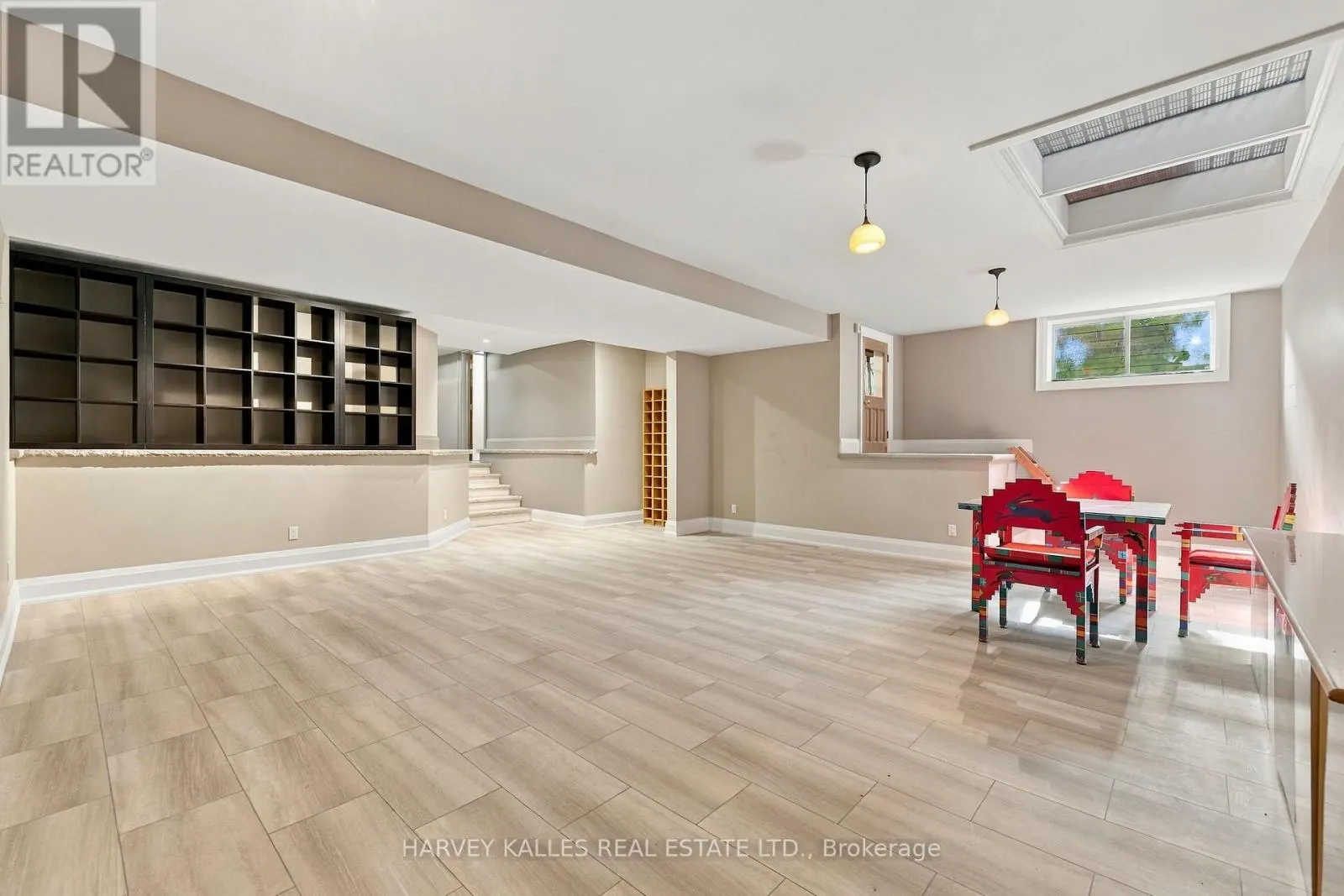 41 HURLINGHAM CRESCENT