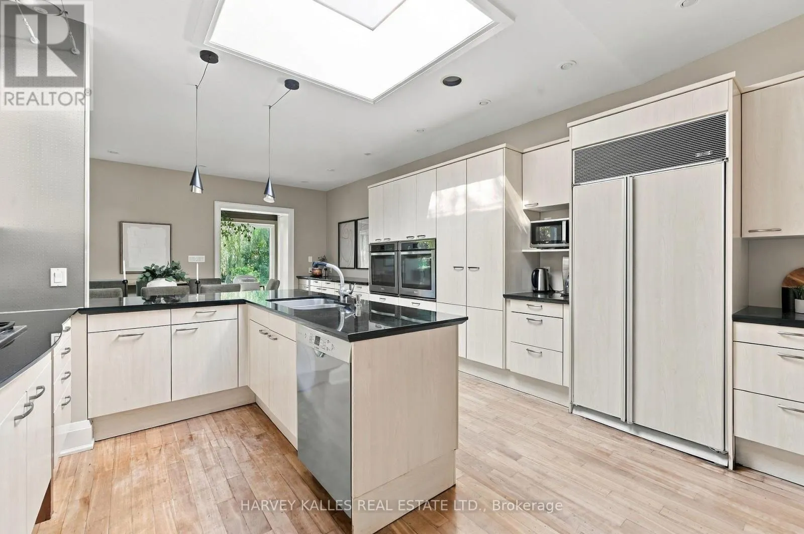 41 HURLINGHAM CRESCENT