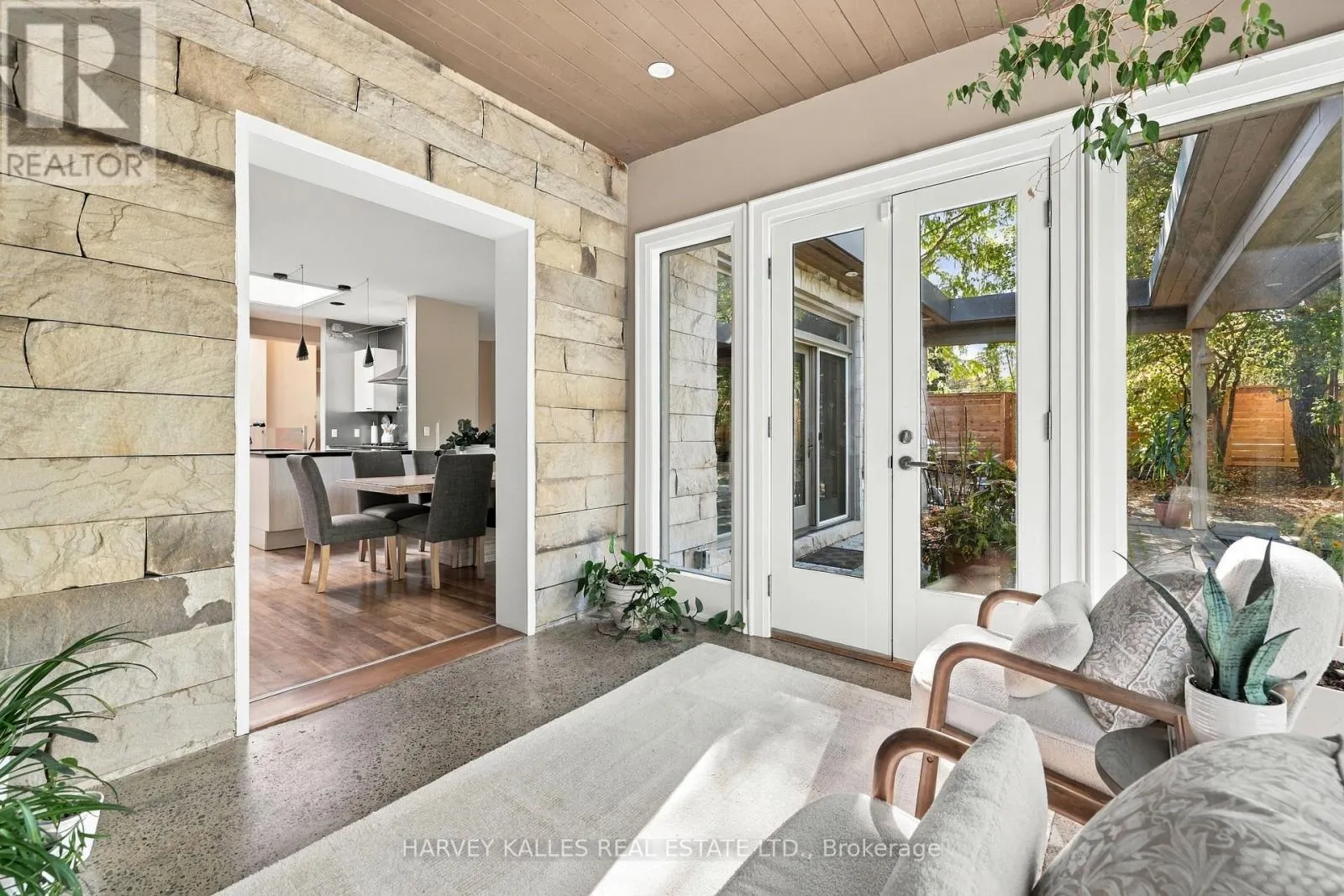41 HURLINGHAM CRESCENT