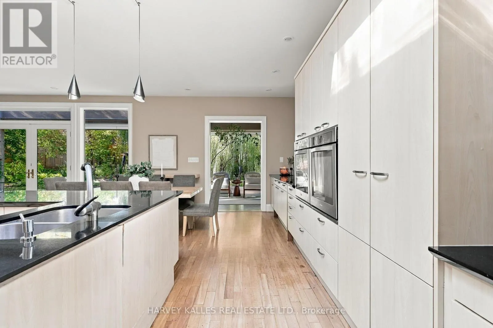 41 HURLINGHAM CRESCENT