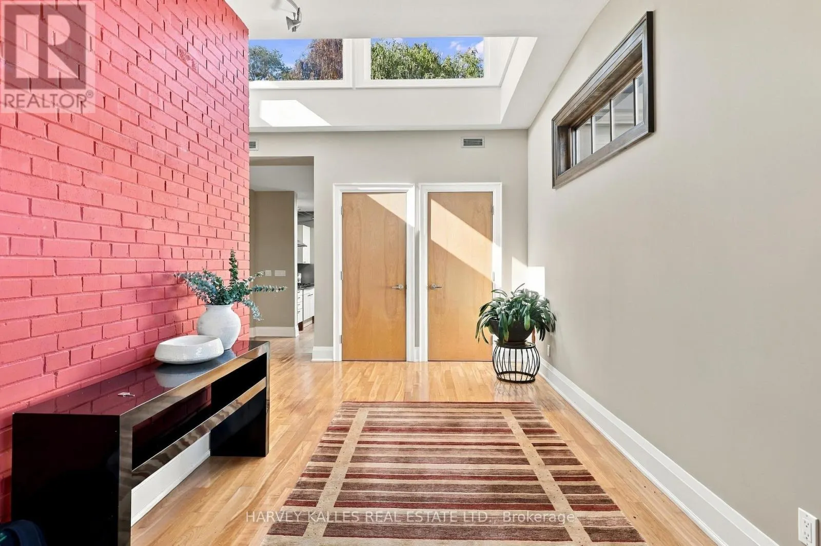 41 HURLINGHAM CRESCENT