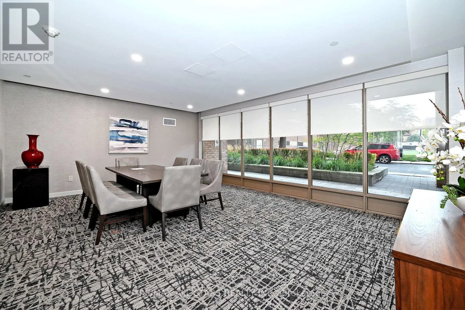 2112 - 15 MAITLAND PLACE