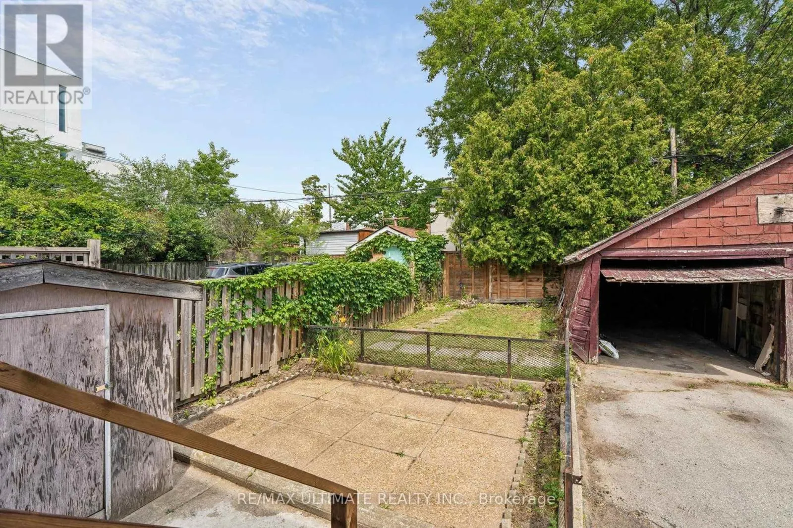 463 OAKWOOD AVENUE