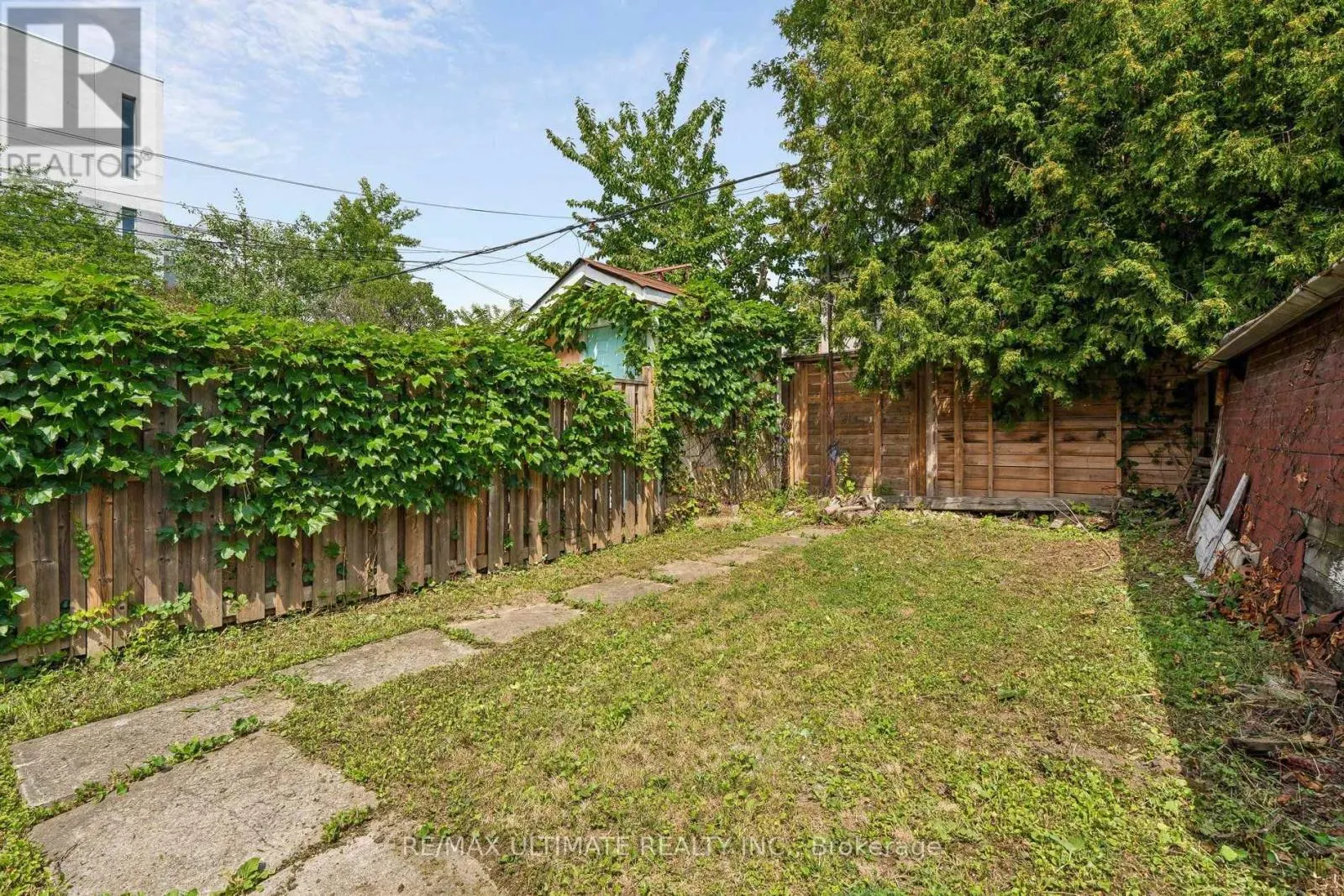 463 OAKWOOD AVENUE