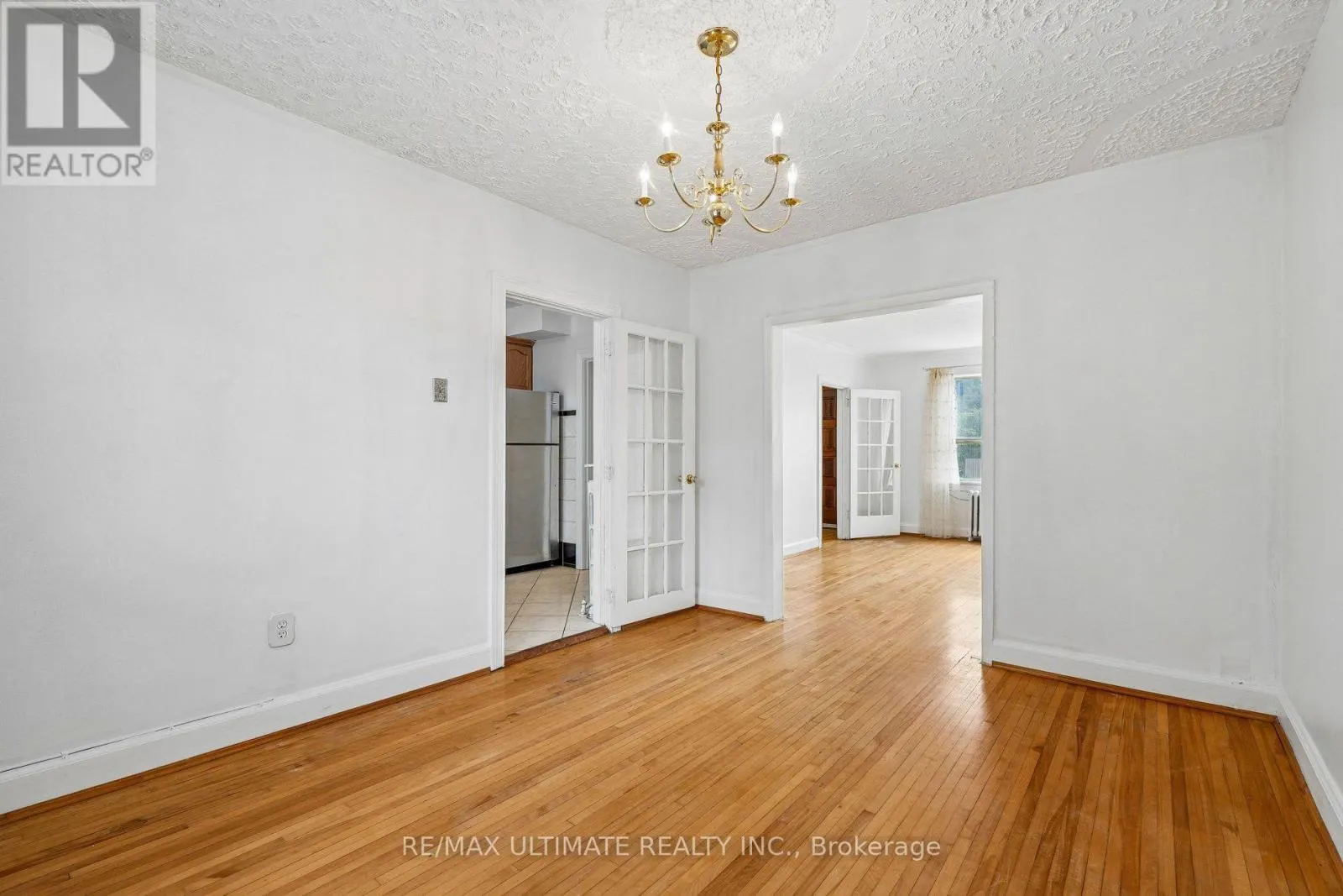463 OAKWOOD AVENUE