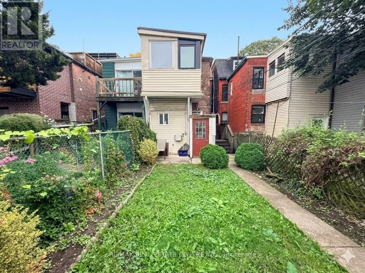 200 ROXTON ROAD