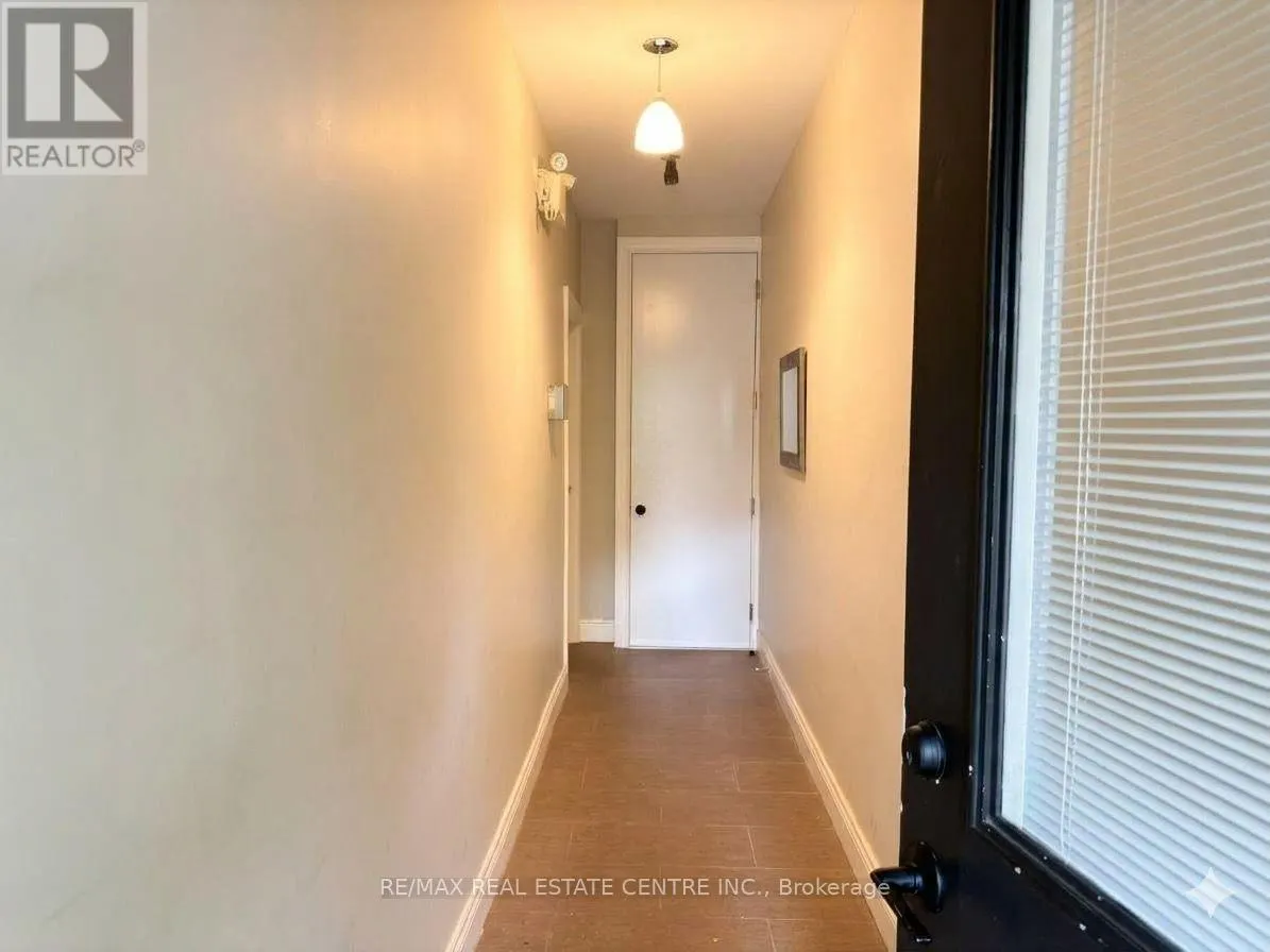 200 ROXTON ROAD