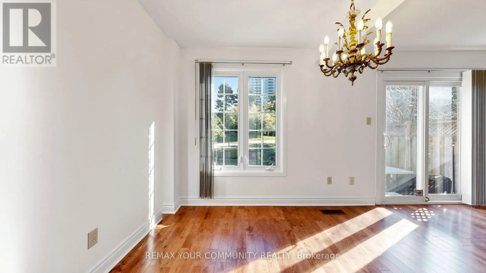 59 ROBERT HICKS DRIVE