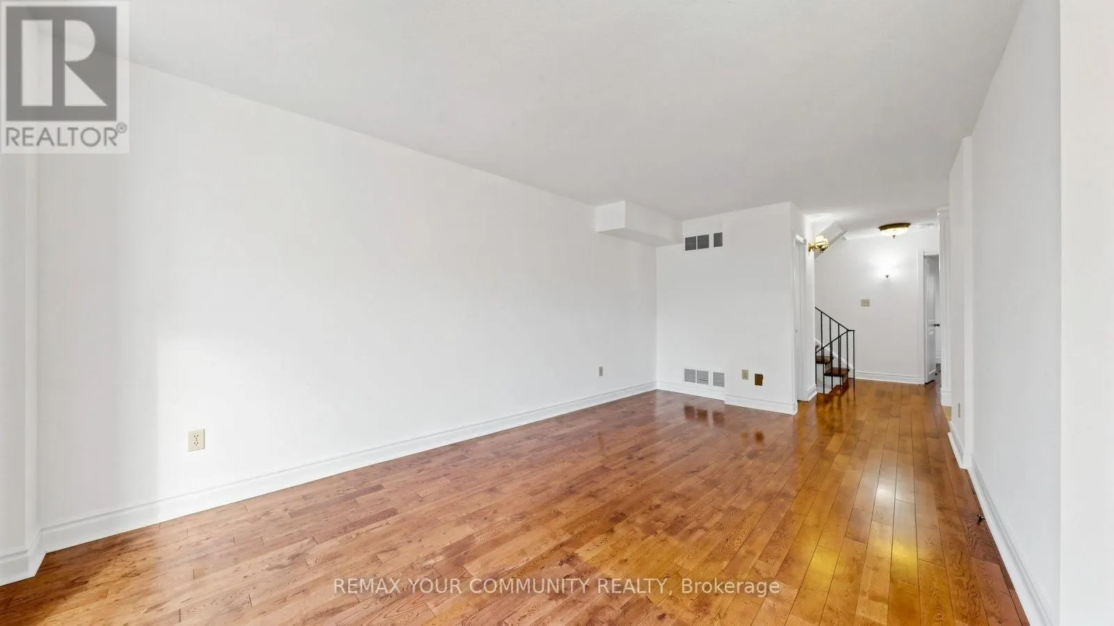 59 ROBERT HICKS DRIVE