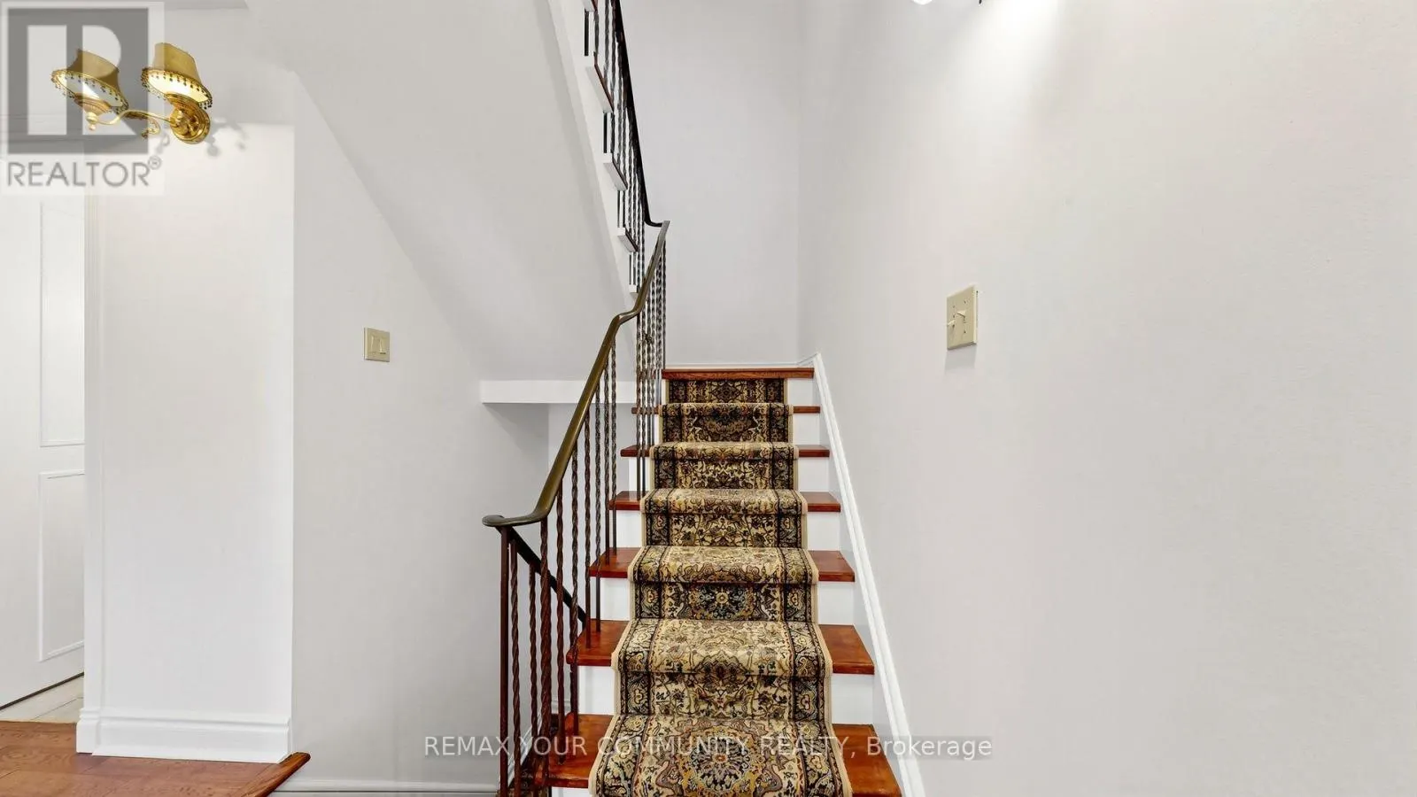 59 ROBERT HICKS DRIVE