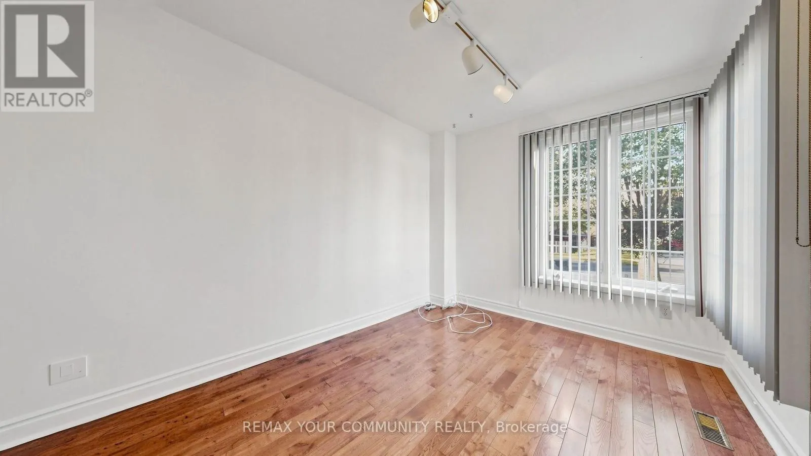 59 ROBERT HICKS DRIVE