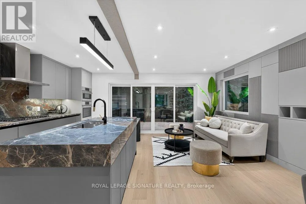 217 CHAPLIN CRESCENT