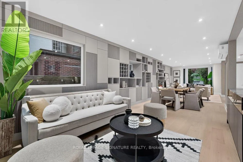 217 CHAPLIN CRESCENT