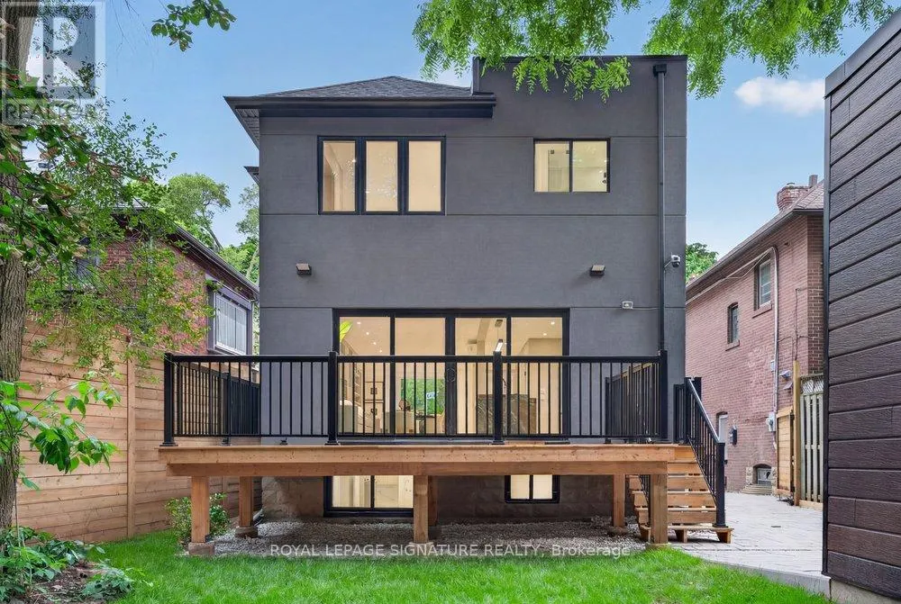 217 CHAPLIN CRESCENT