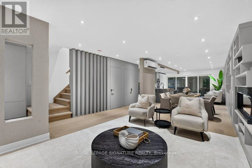 217 CHAPLIN CRESCENT