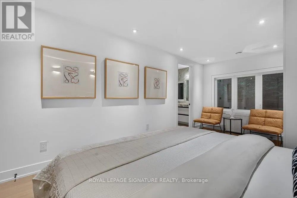 217 CHAPLIN CRESCENT