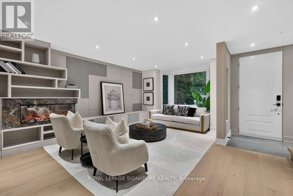 217 CHAPLIN CRESCENT