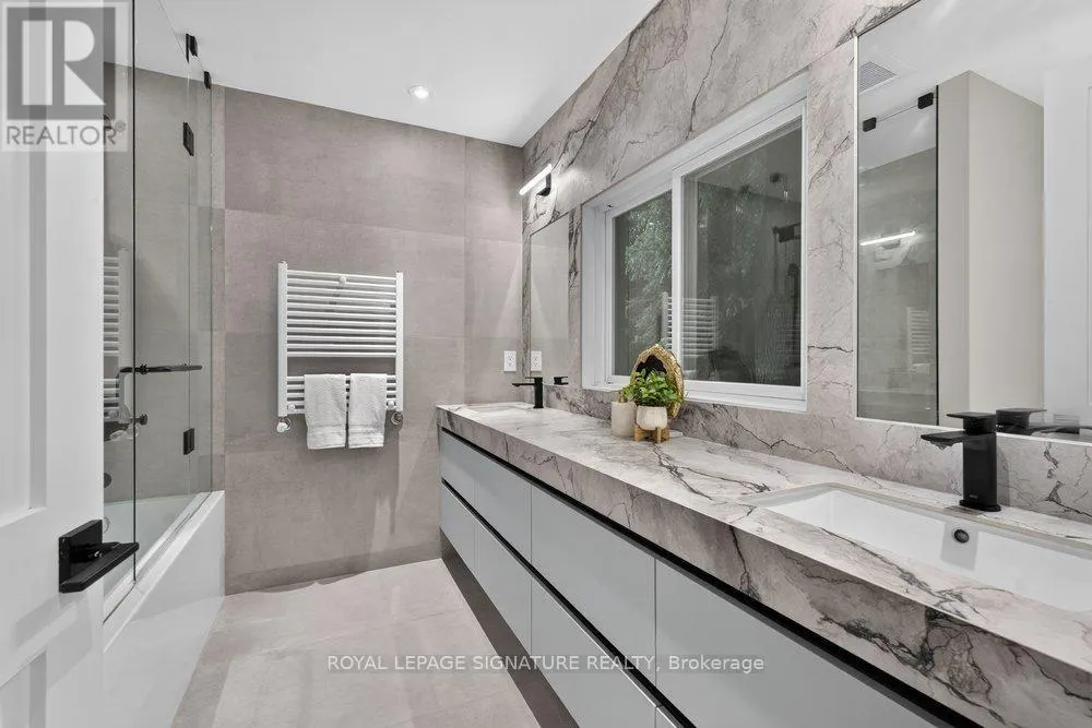 217 CHAPLIN CRESCENT