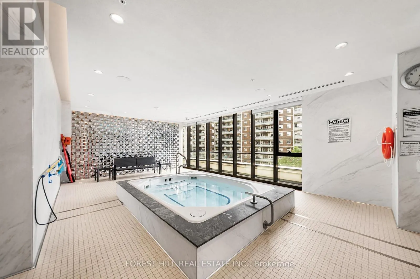503 - 575 BLOOR STREET E