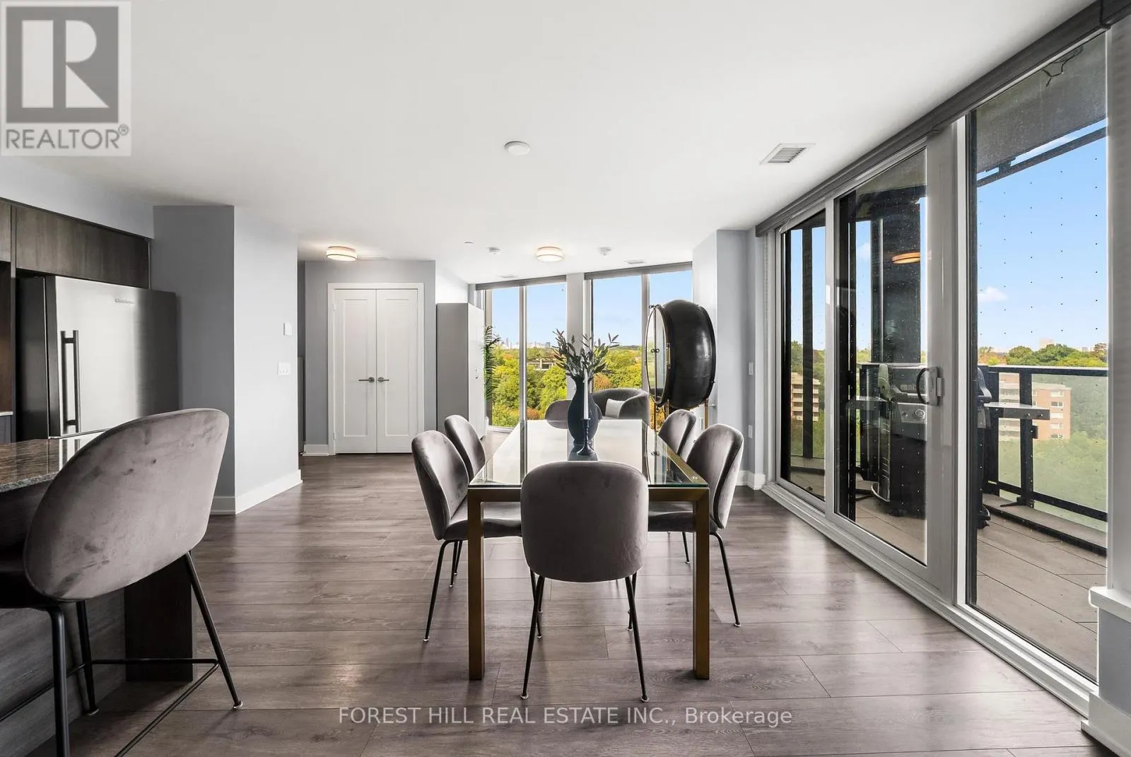 503 - 575 BLOOR STREET E