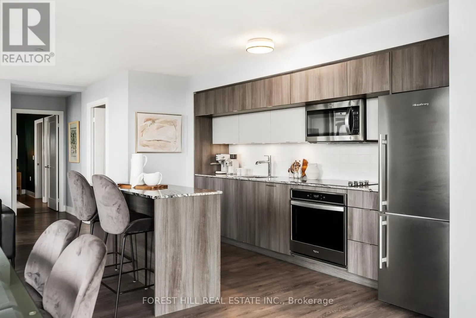 503 - 575 BLOOR STREET E