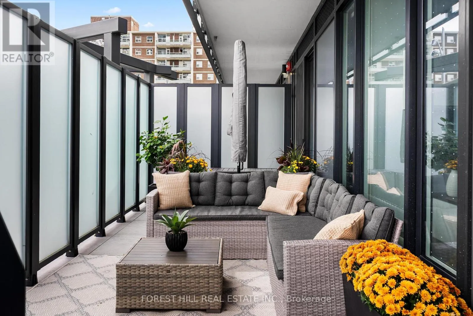 503 - 575 BLOOR STREET E
