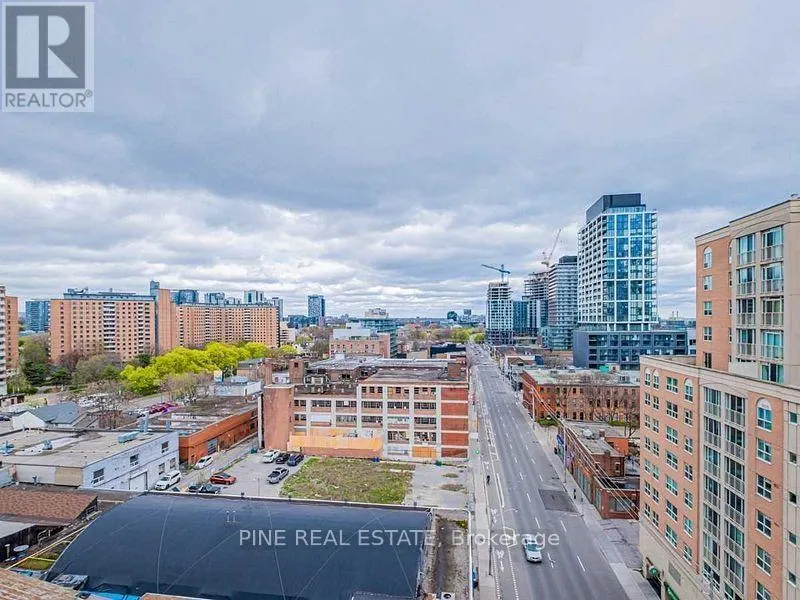 1103 - 320 RICHMOND STREET E