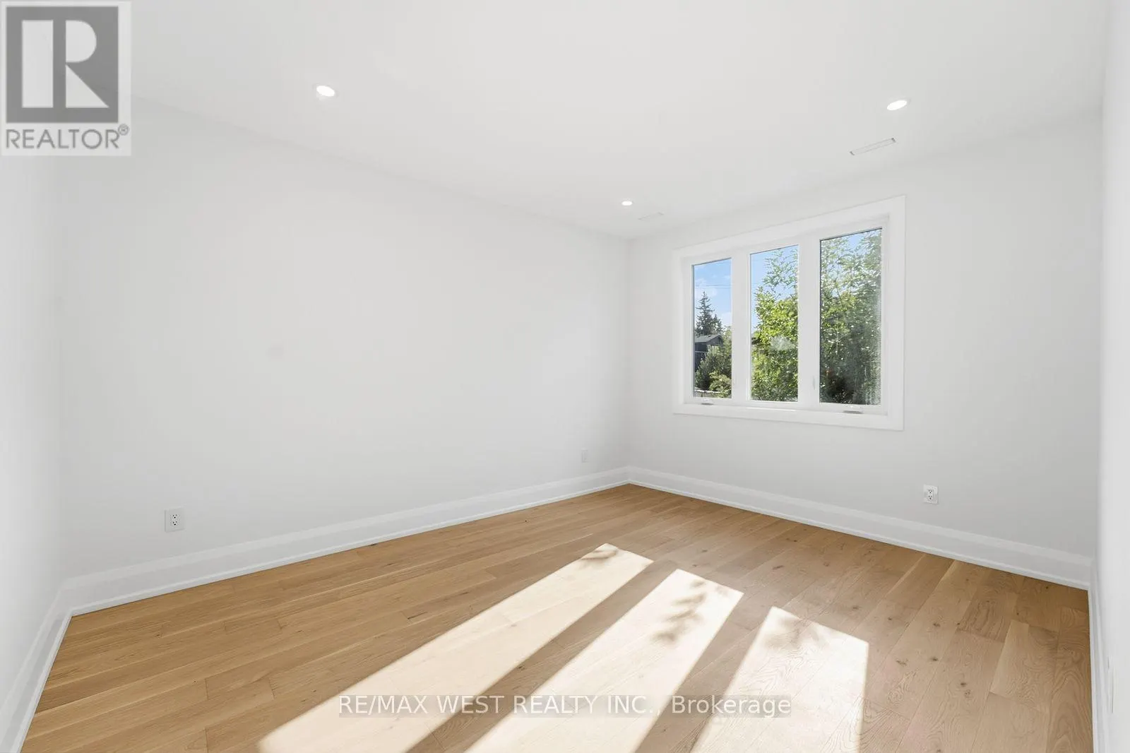 77 ALAMEDA AVENUE