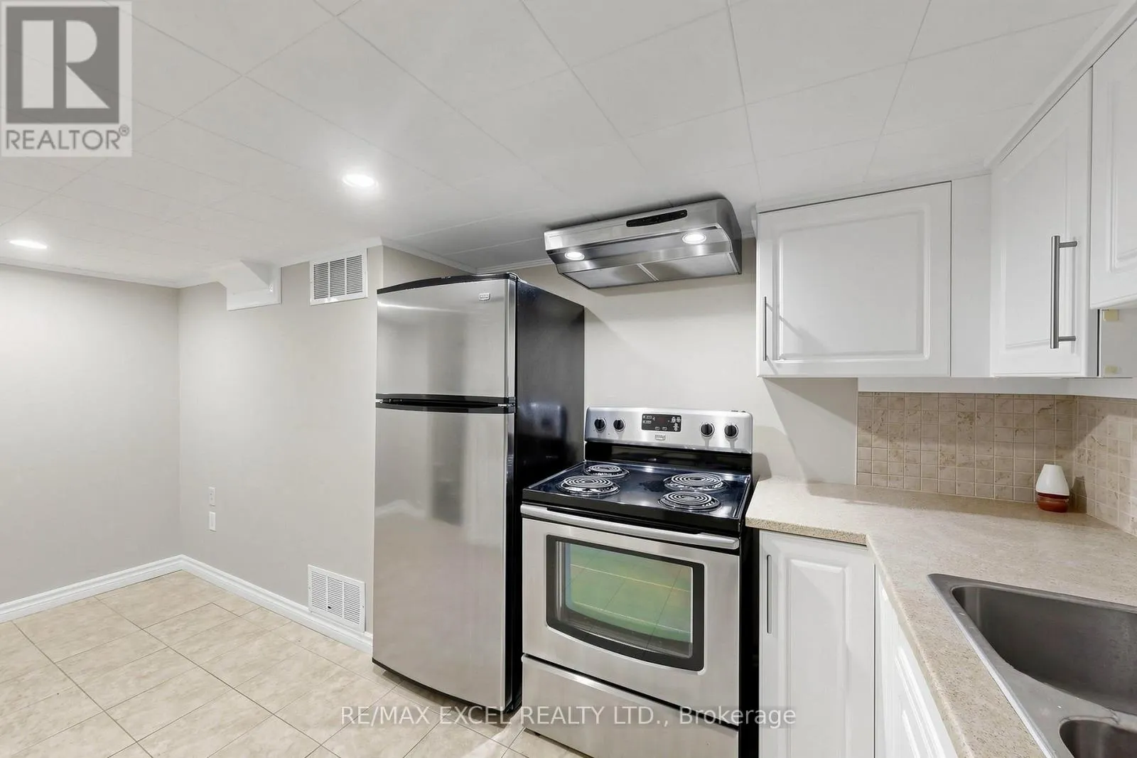 BSMT - 23 LINELLE STREET