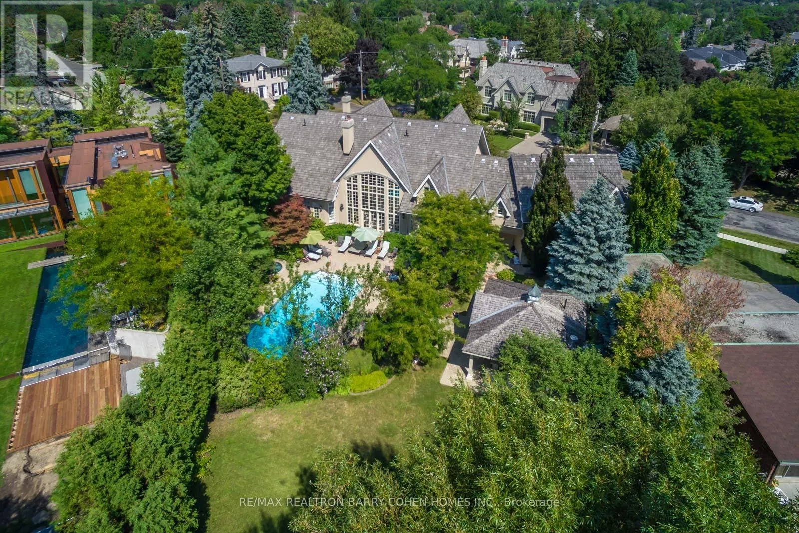 17 BAYVIEW RIDGE