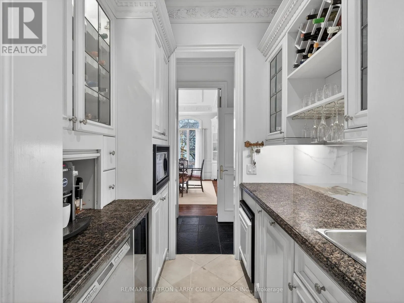 17 BAYVIEW RIDGE