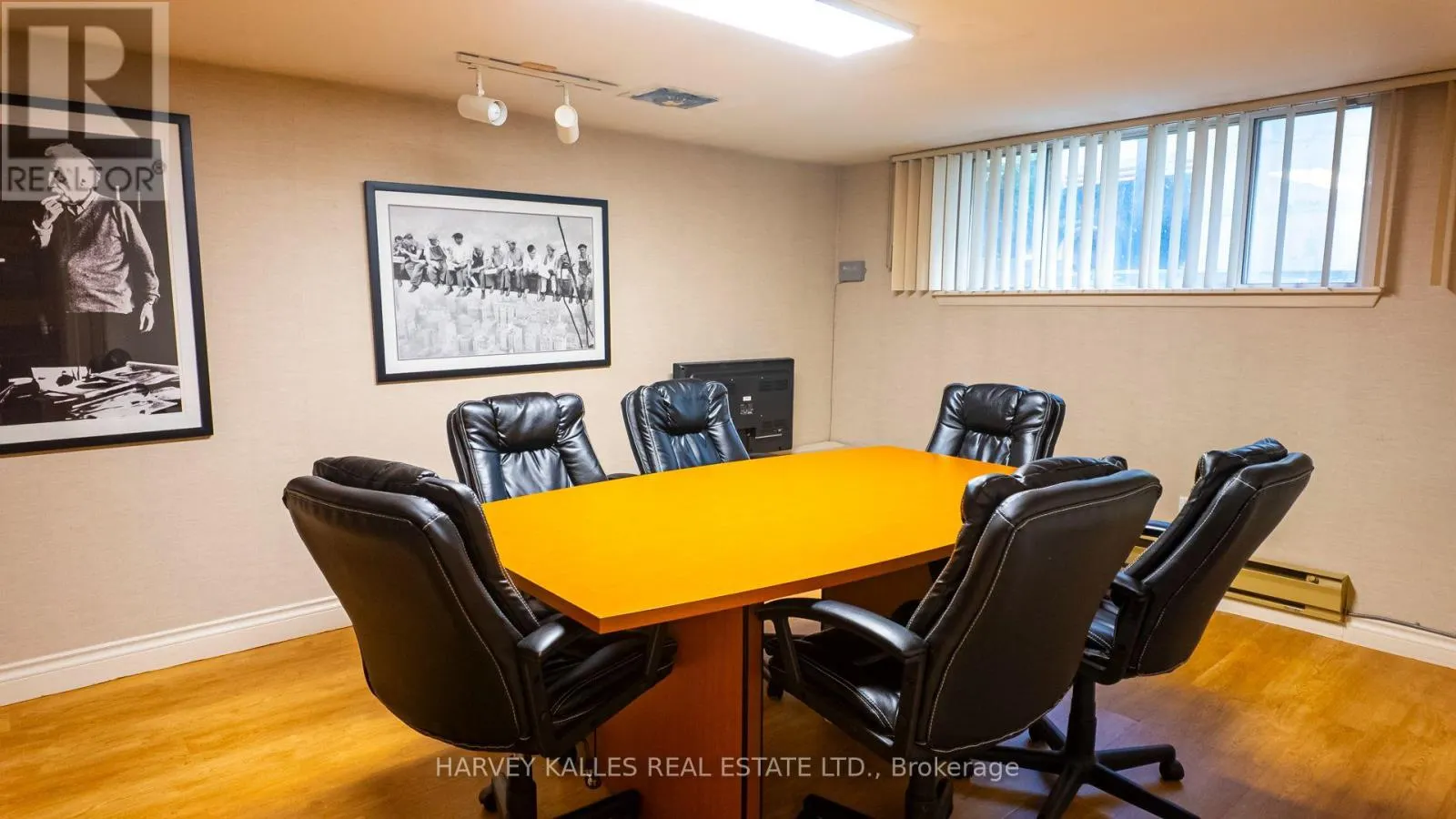 137 SHEPPARD AVENUE E