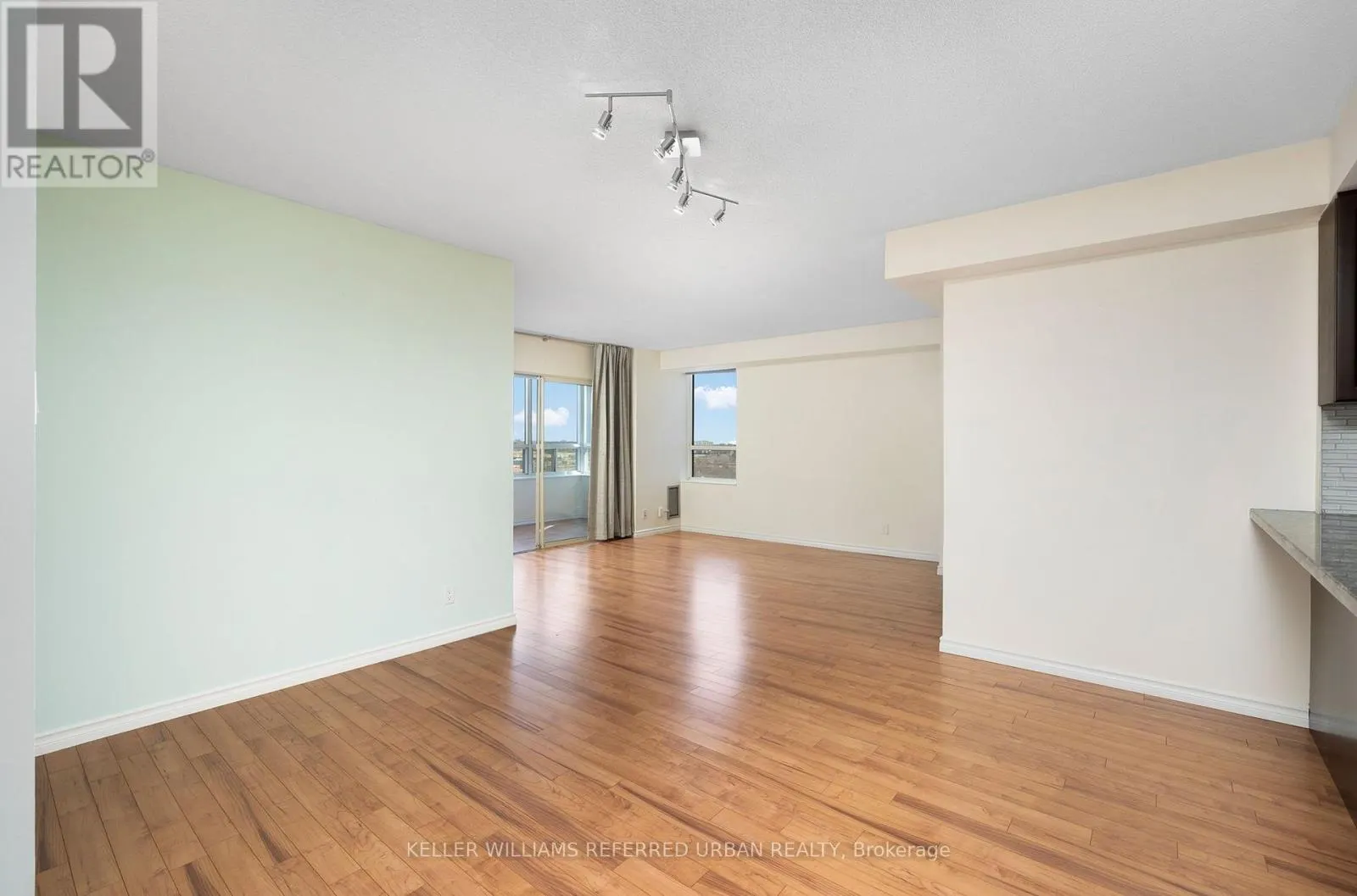 2105 - 205 WYNFORD DRIVE