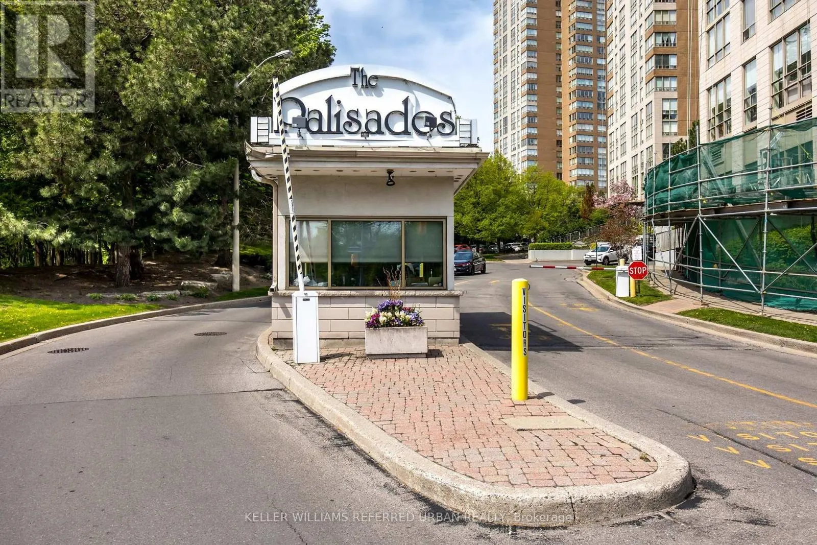 2105 - 205 WYNFORD DRIVE