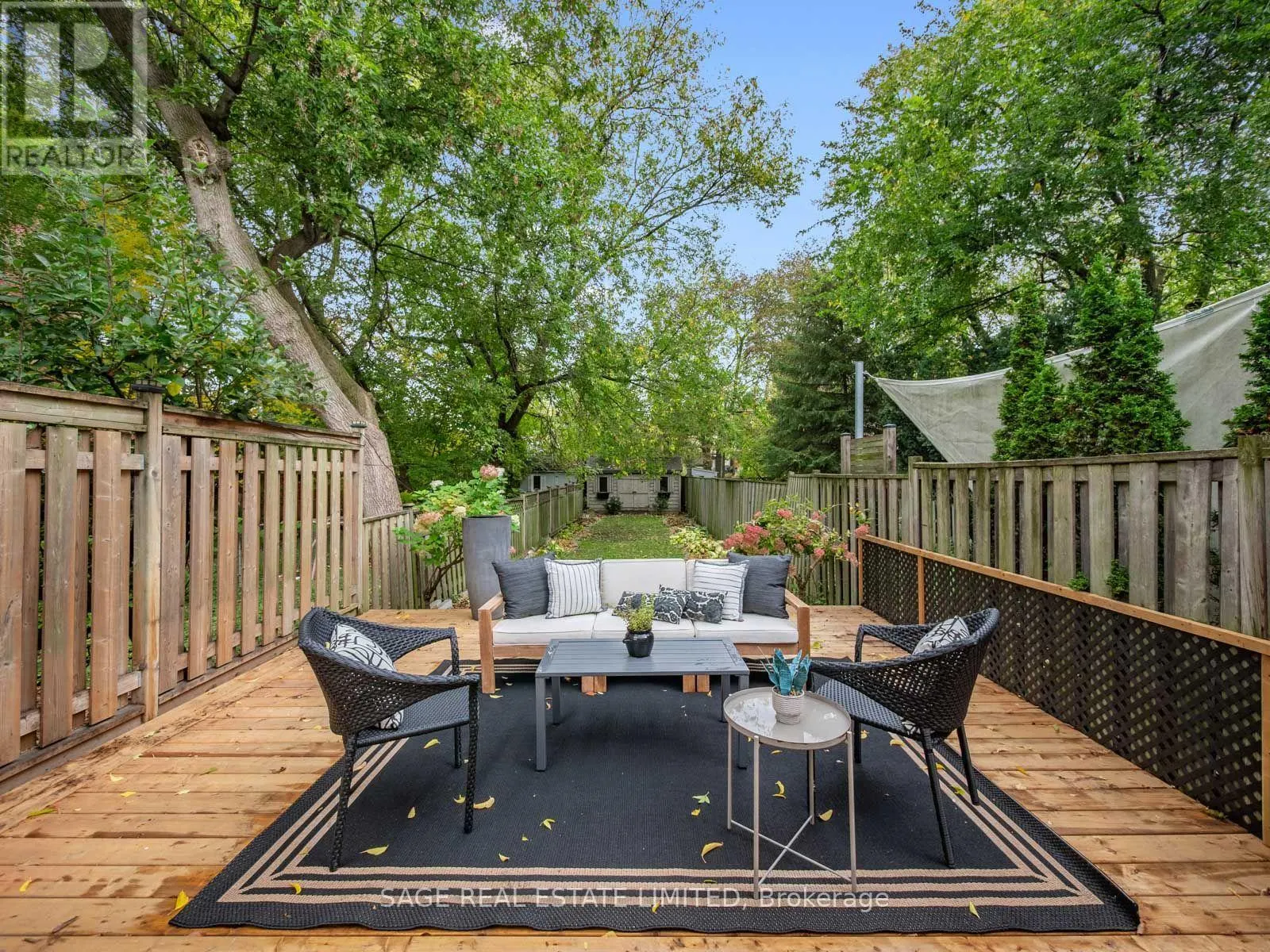 18A SHERWOOD AVENUE