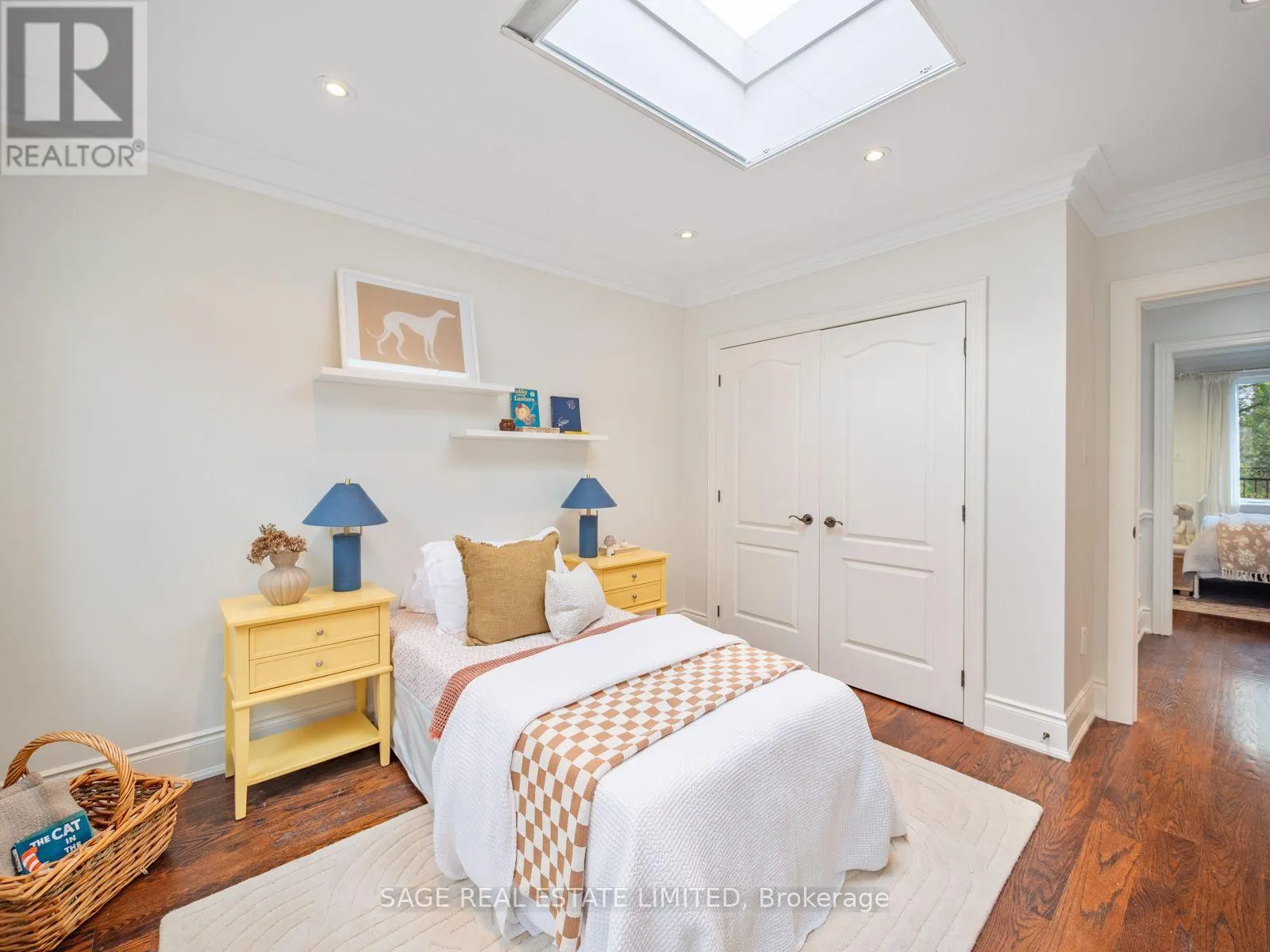 18A SHERWOOD AVENUE