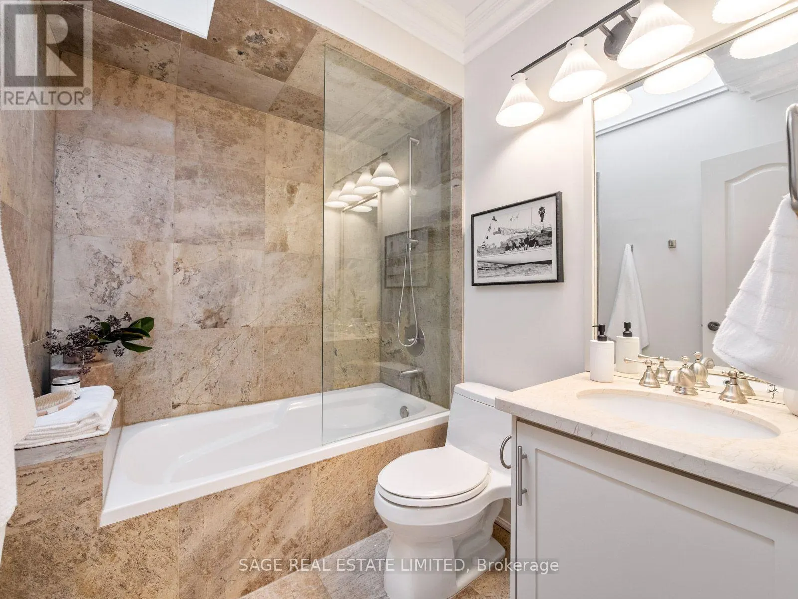 18A SHERWOOD AVENUE