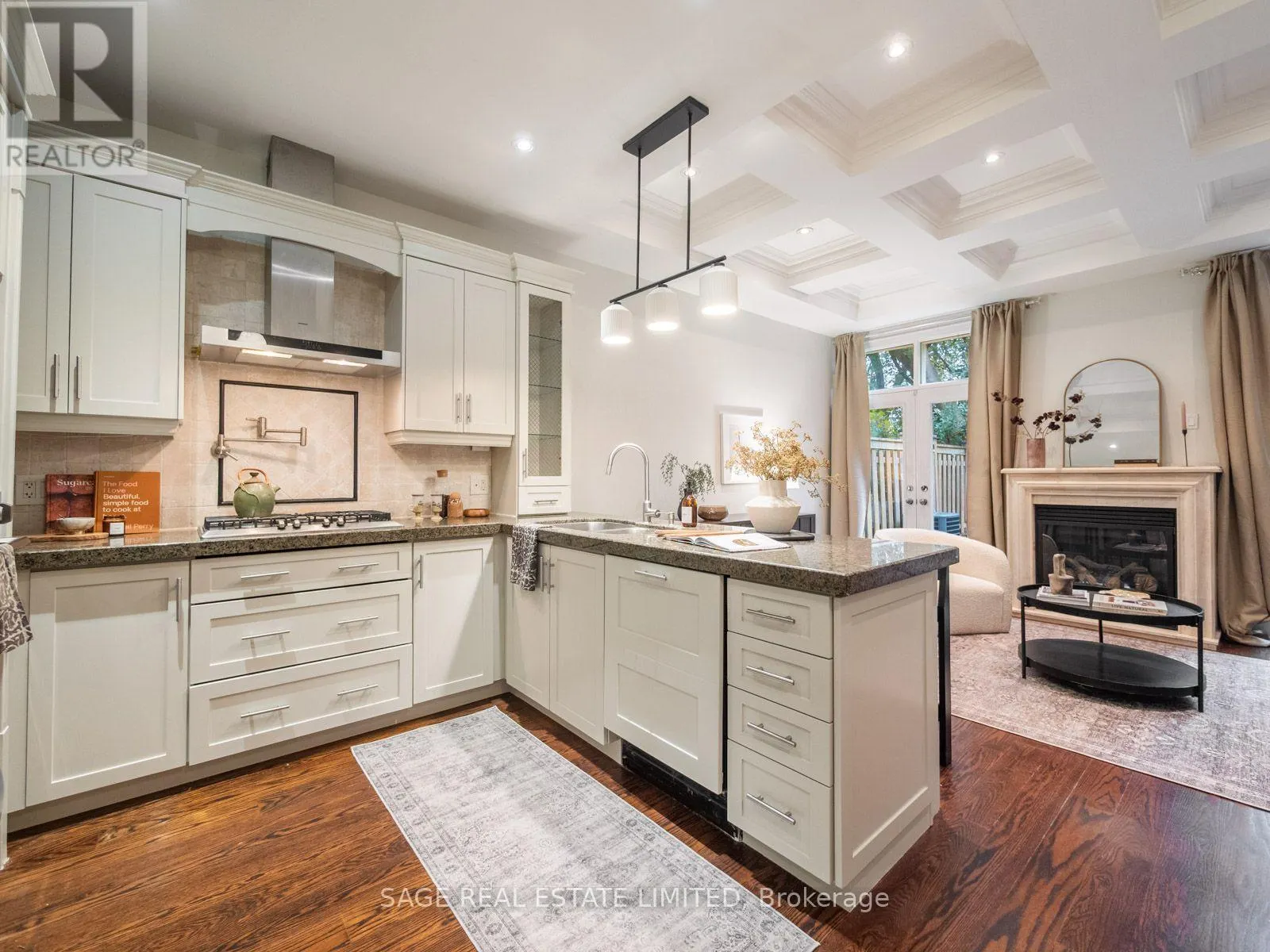 18A SHERWOOD AVENUE