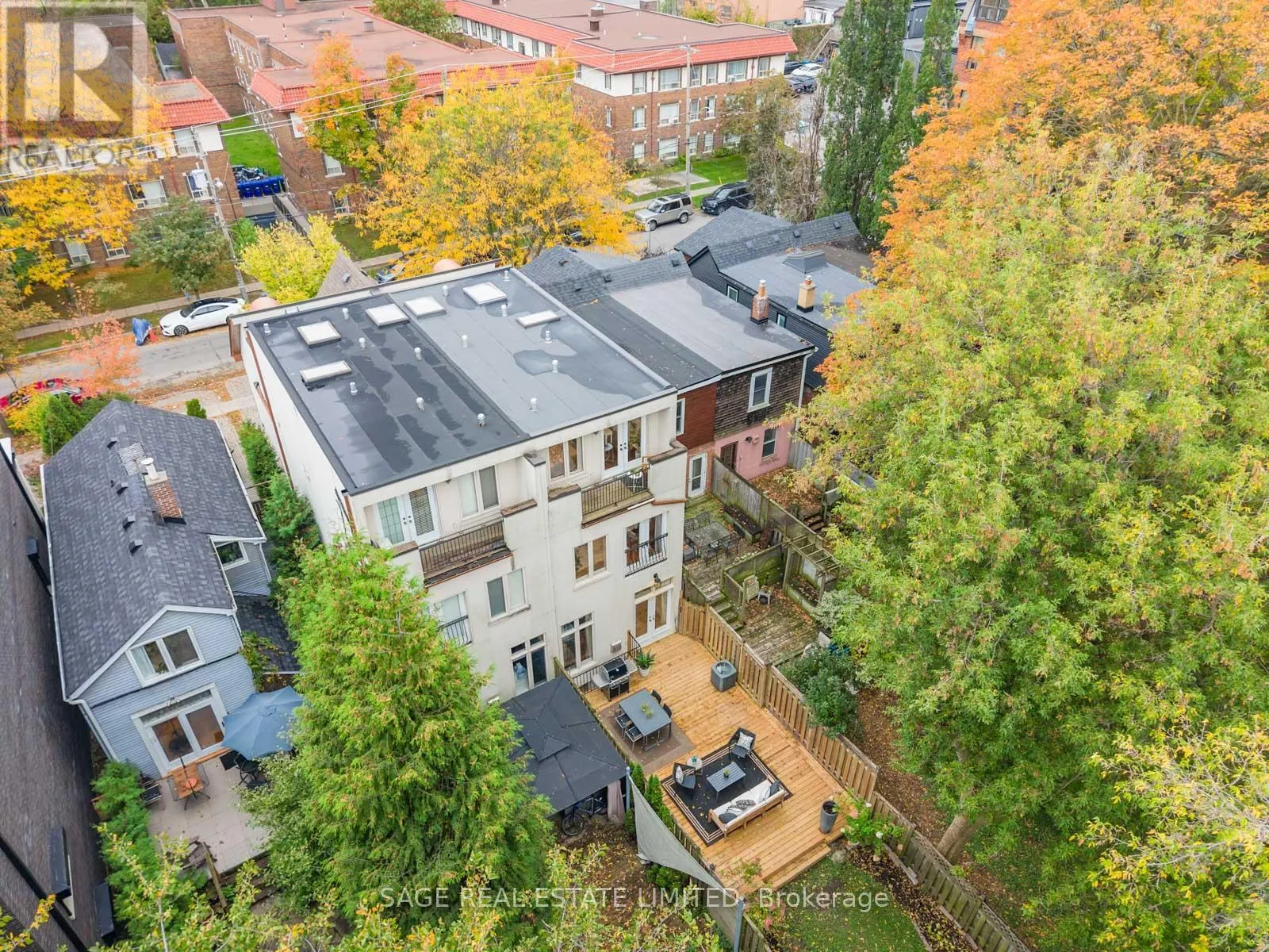 18A SHERWOOD AVENUE