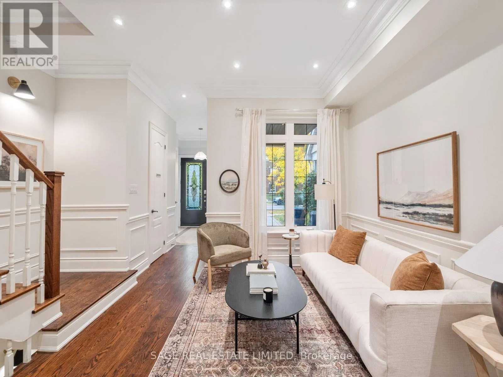 18A SHERWOOD AVENUE
