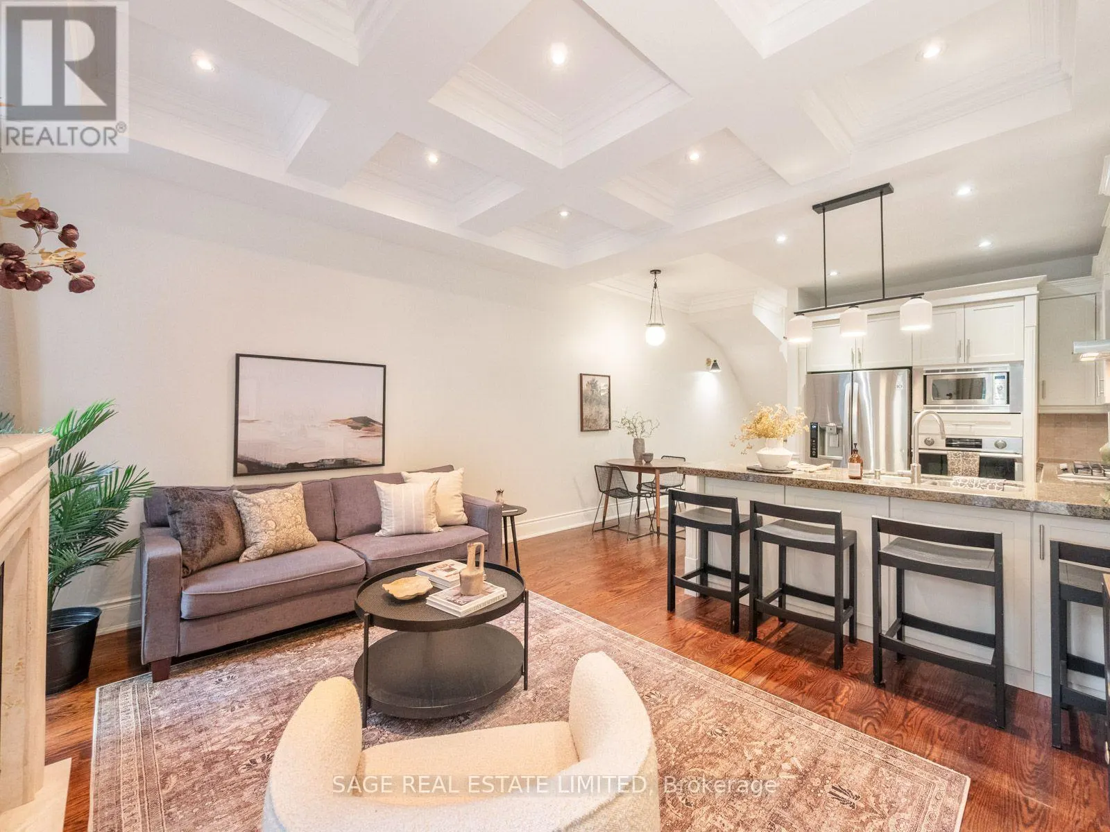 18A SHERWOOD AVENUE