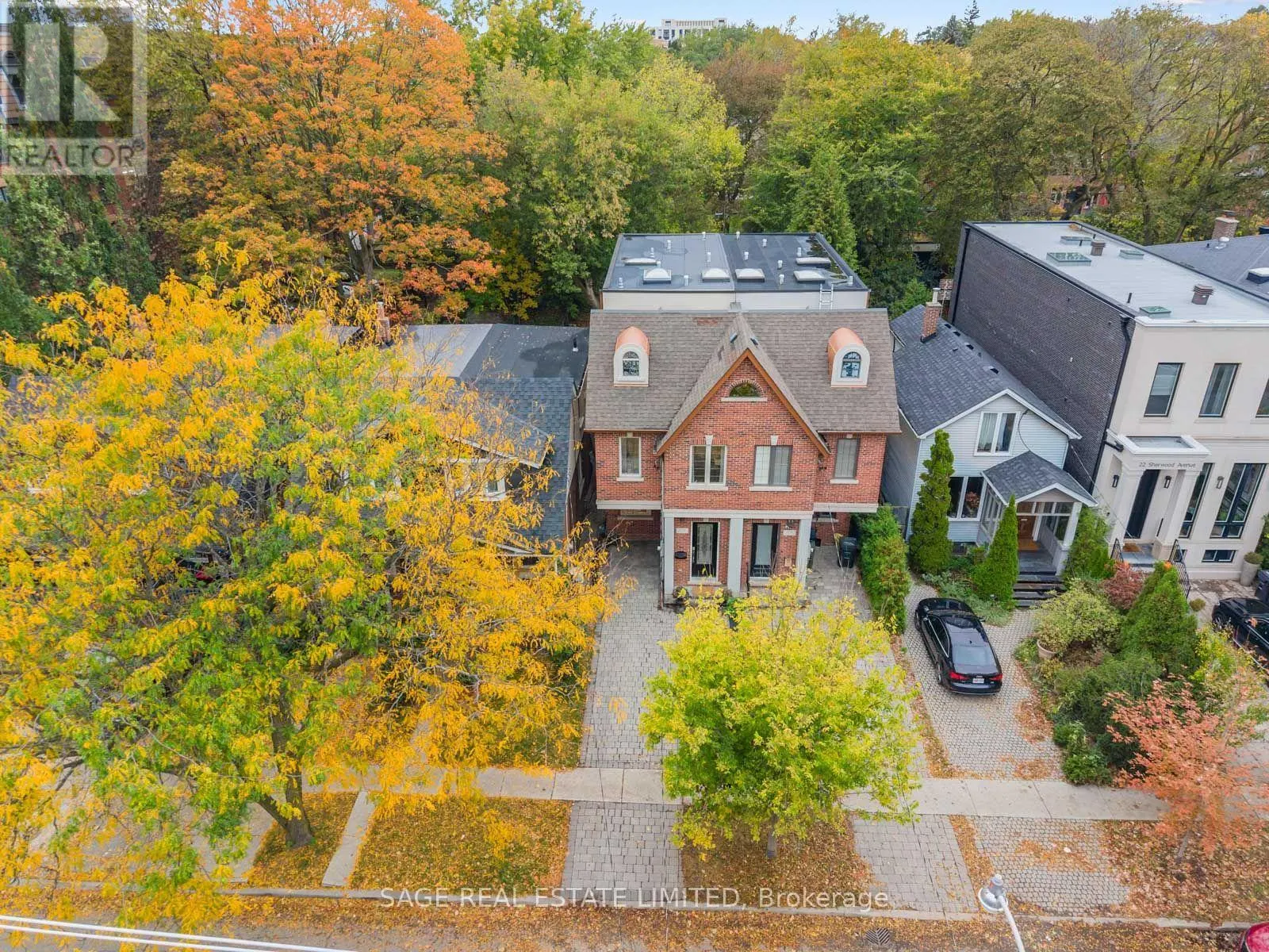 18A SHERWOOD AVENUE