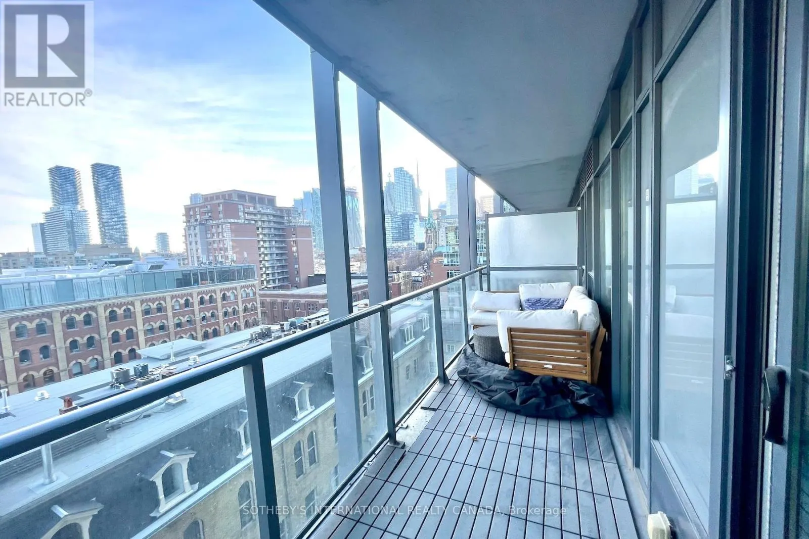 706 - 105 GEORGE STREET