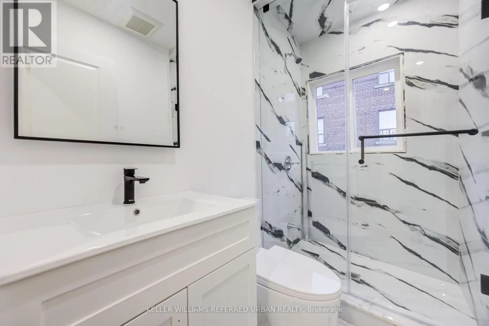 3455 YONGE STREET