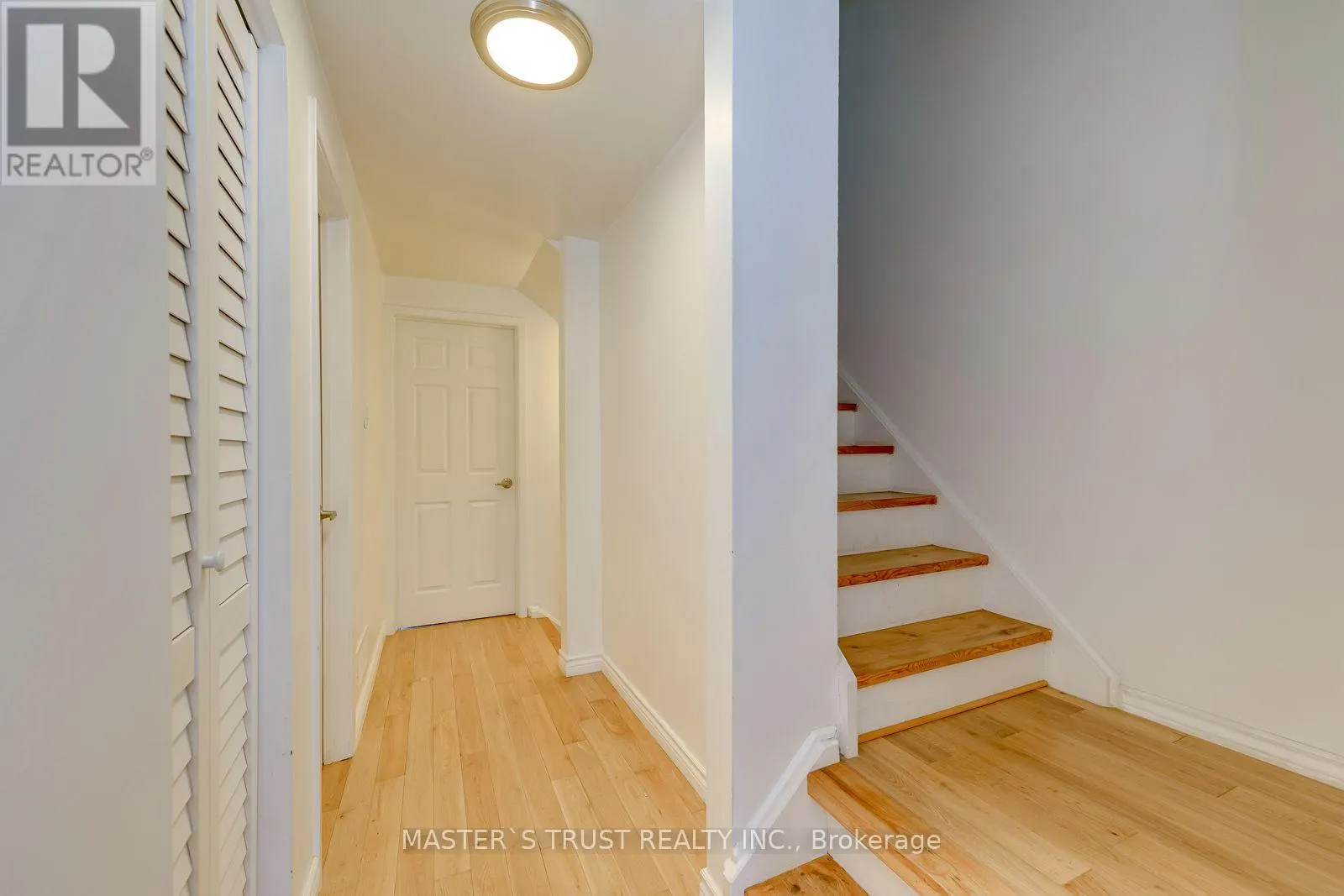 44 TANGLE BRIAR WAY