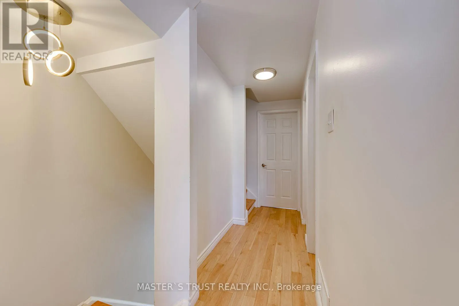 44 TANGLE BRIAR WAY