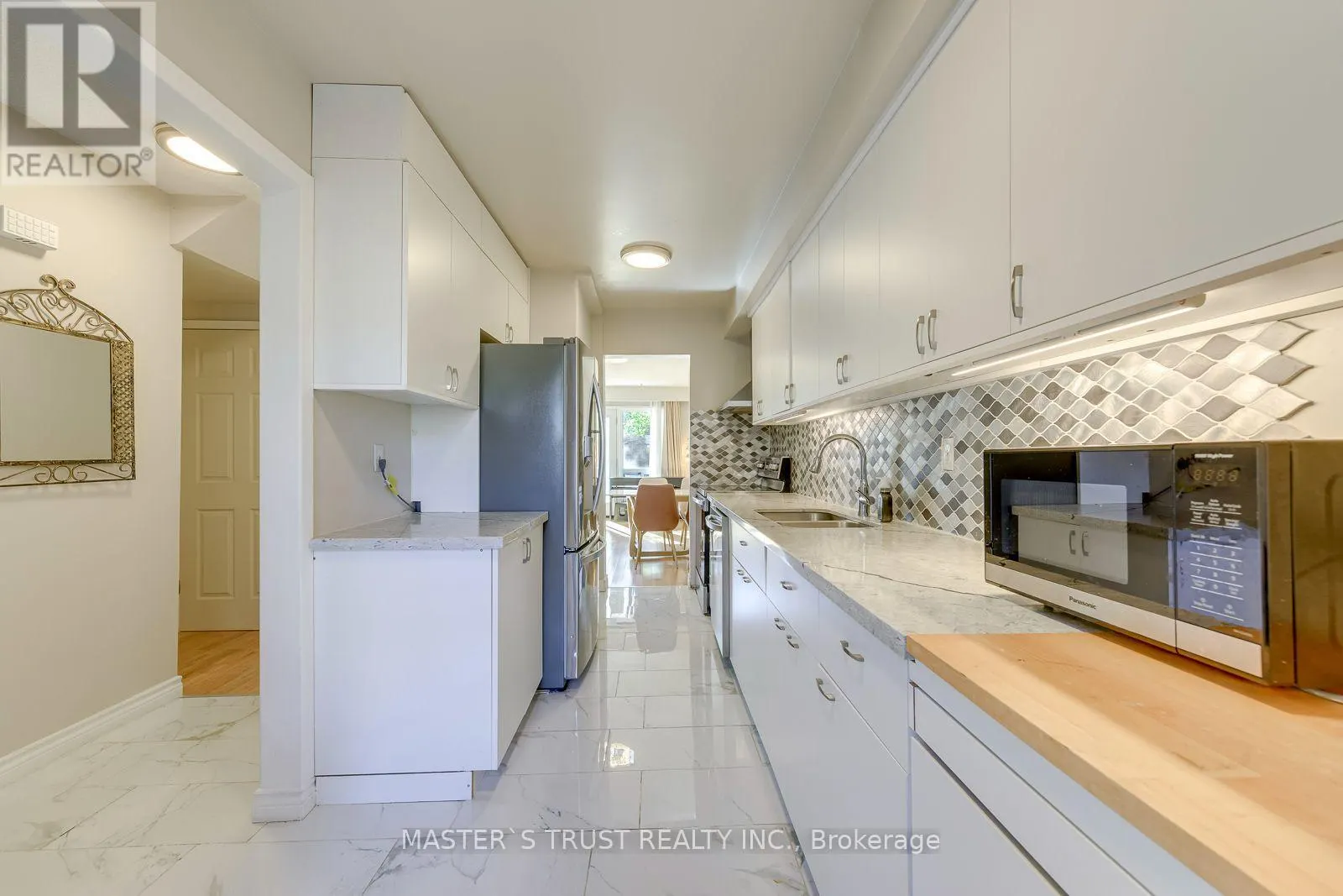 44 TANGLE BRIAR WAY