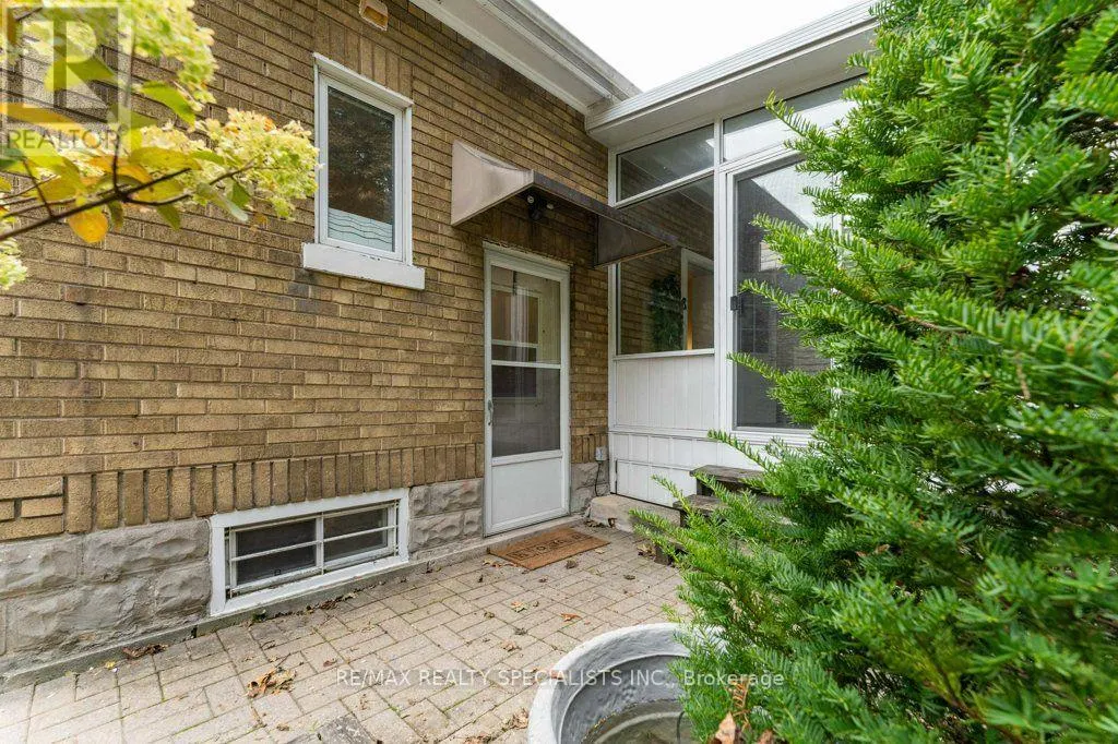 58 FRANKLIN AVENUE