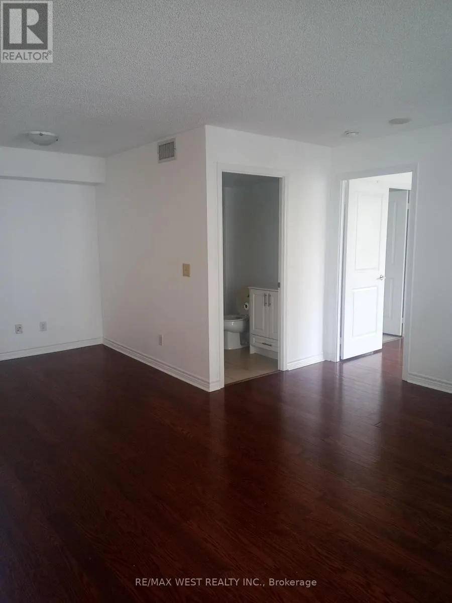522 - 27 REAN DRIVE