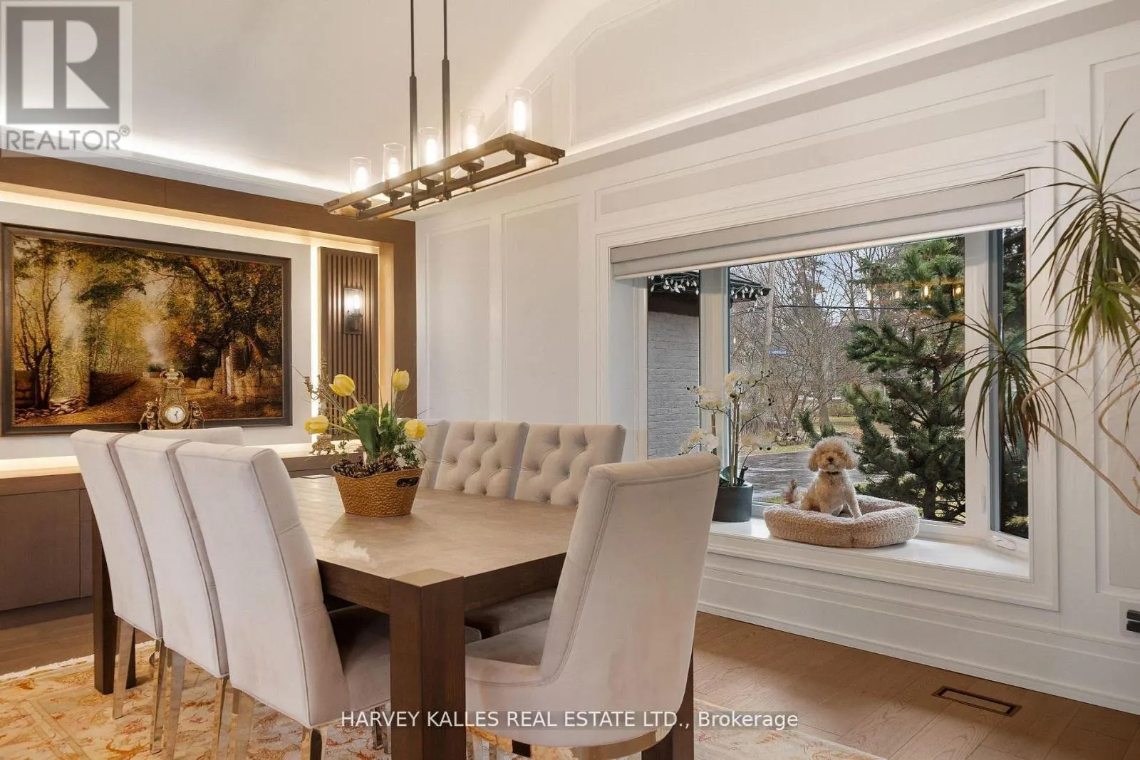 140 SANDRINGHAM DRIVE